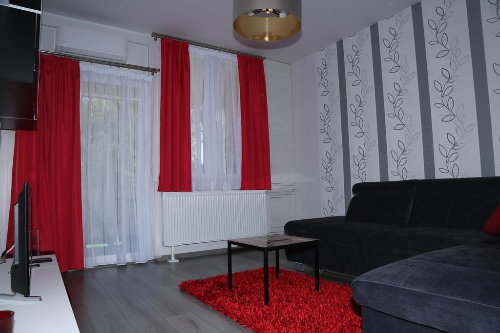 Szofi Apartman Hajdúszoboszló المظهر الخارجي الصورة