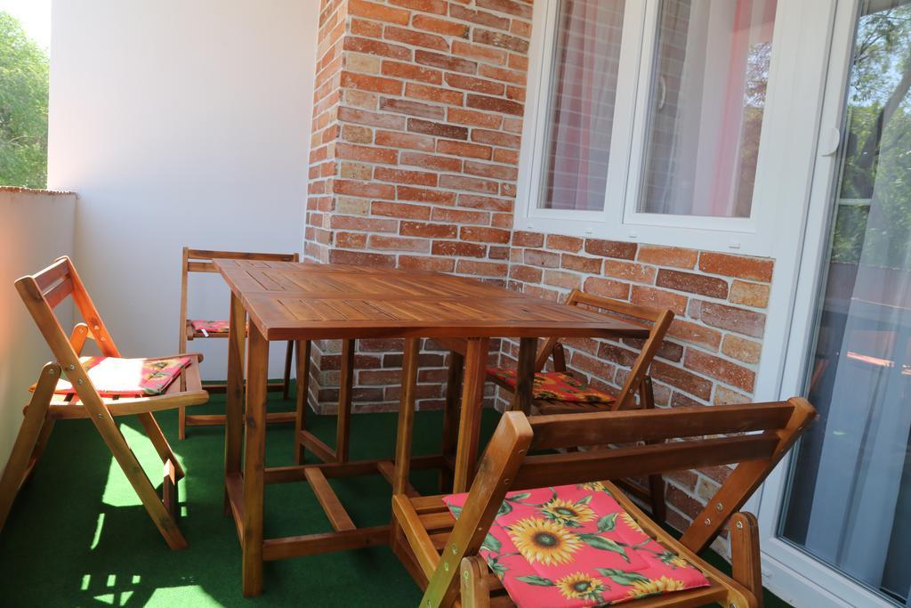 Szofi Apartman Hajdúszoboszló المظهر الخارجي الصورة